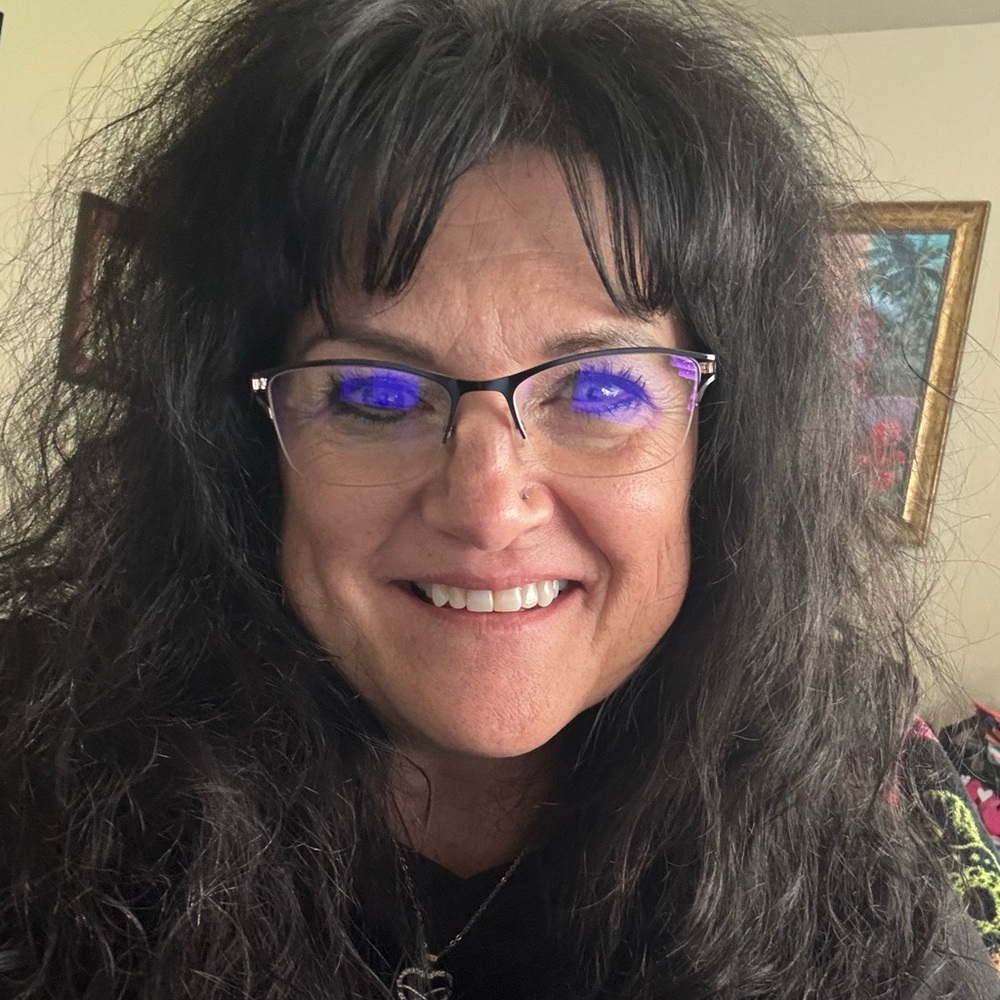 Meet your Posher, Karen